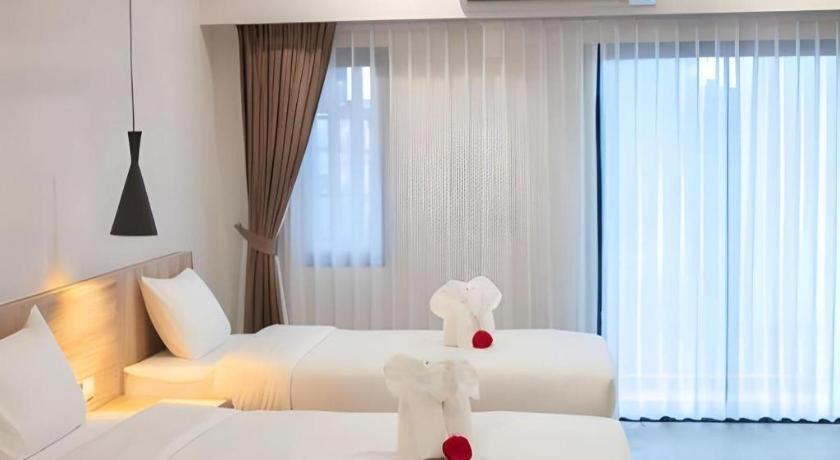 The Canal 304 Si Maha Phot Ngoại thất bức ảnh