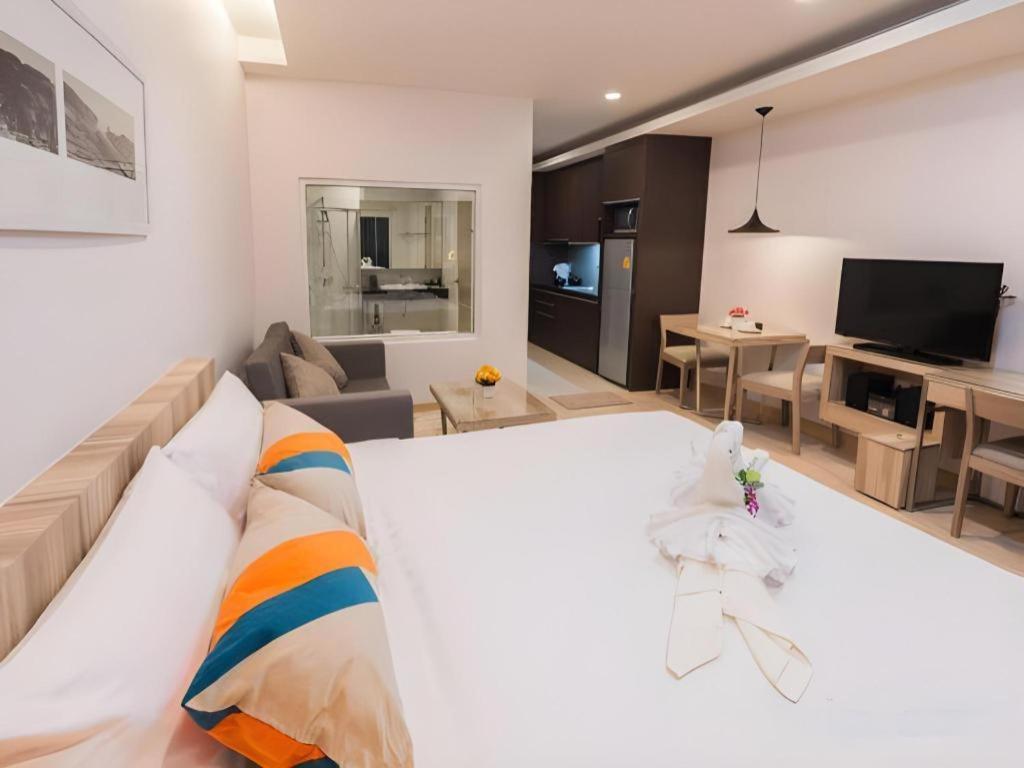 The Canal 304 Si Maha Phot Ngoại thất bức ảnh